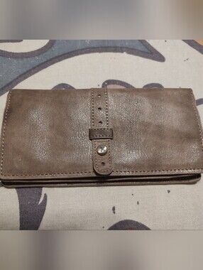 Hobo Natural Leather "Alta" Wallet